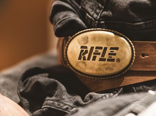rifle 1